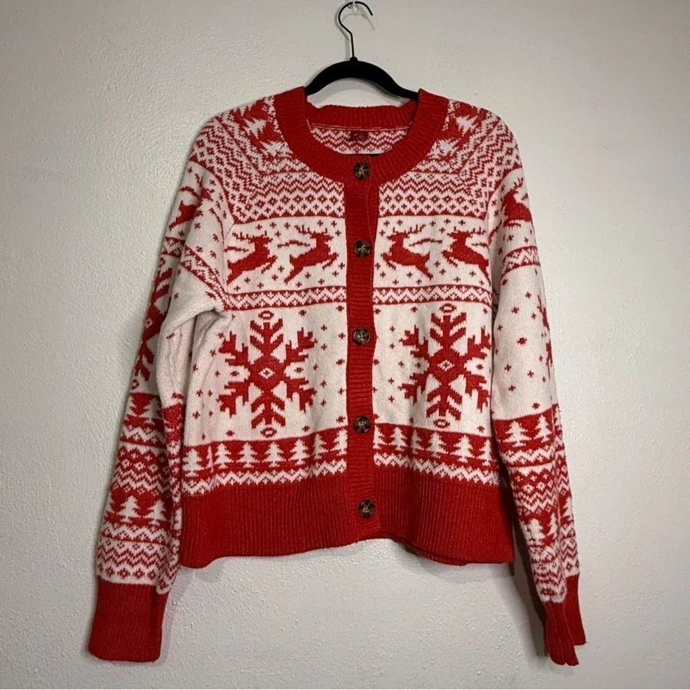 Dec. 25th red/white Christmas holiday cardigan. Sz L. Preowned. Like new.